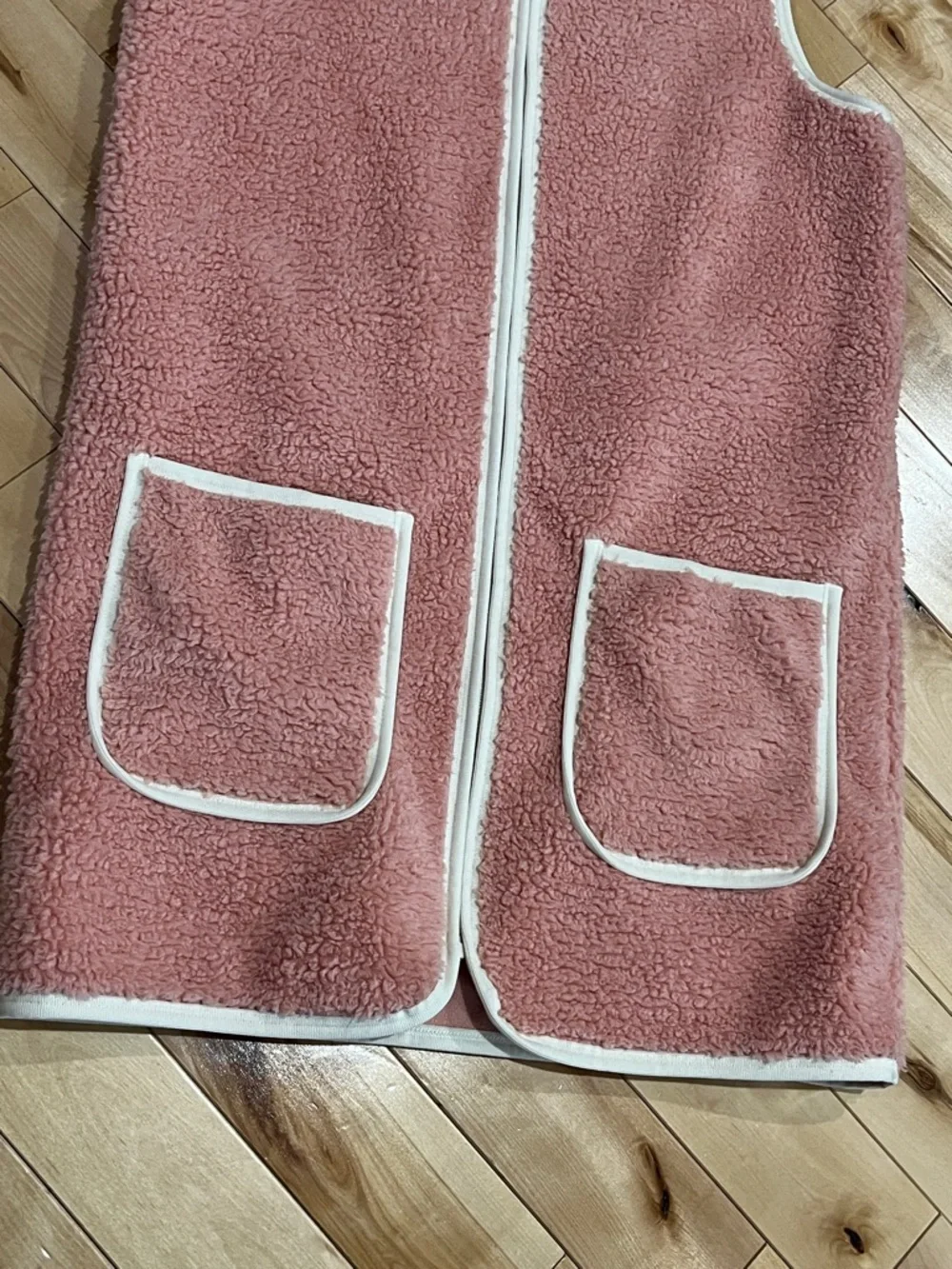 NWOT Smash + Tess Teddy Pink Fleece Vest – 3XS (Fits Like S/M) - Picture 3 of 4